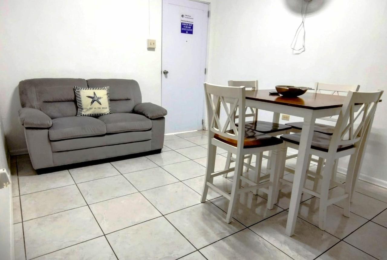 Apartment Blue House Joyuda