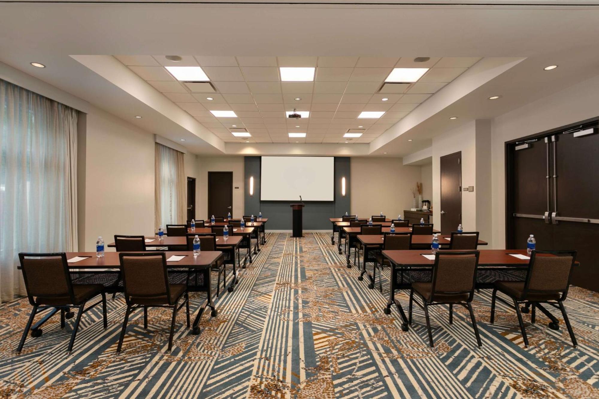 Hotel Hyatt Place 3*