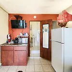 Casa Robinson Guest House
