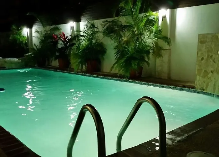 Dorado Centrally Located Guest House