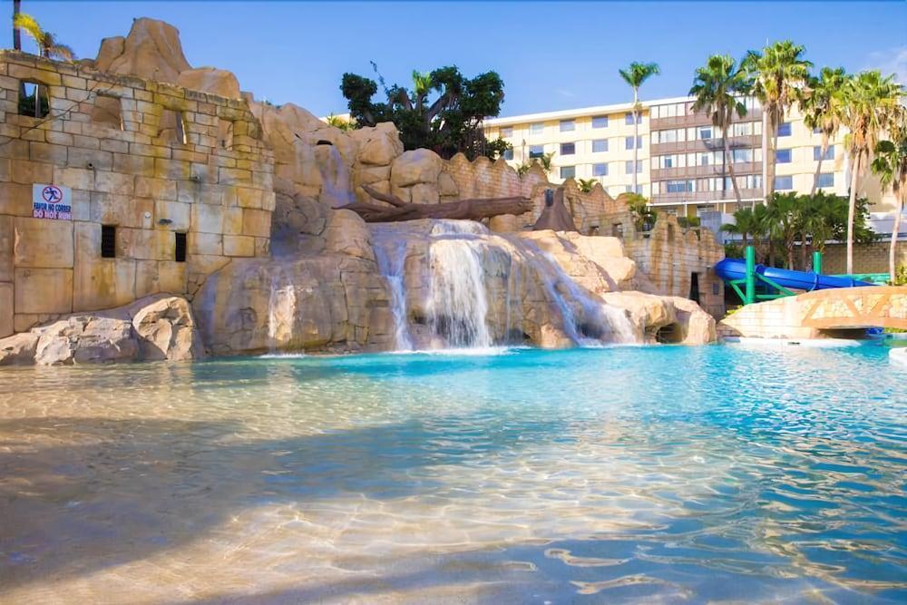 & Casino Mayaguez