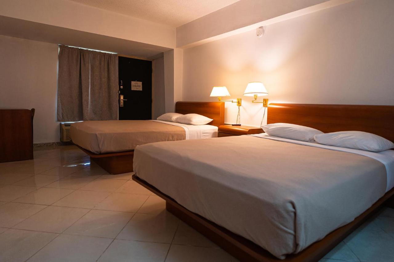 Hotel Solace By The Sea 3*