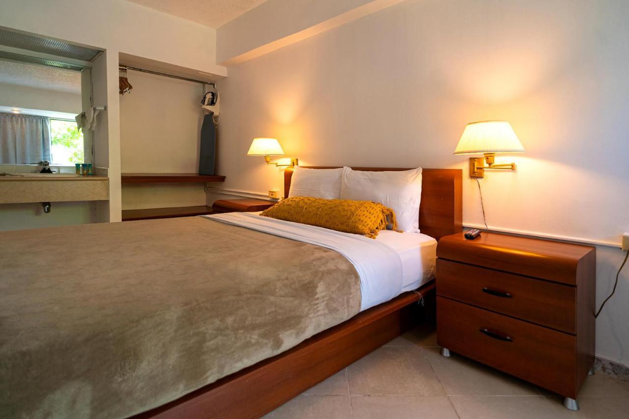 Solace By The Sea 3*