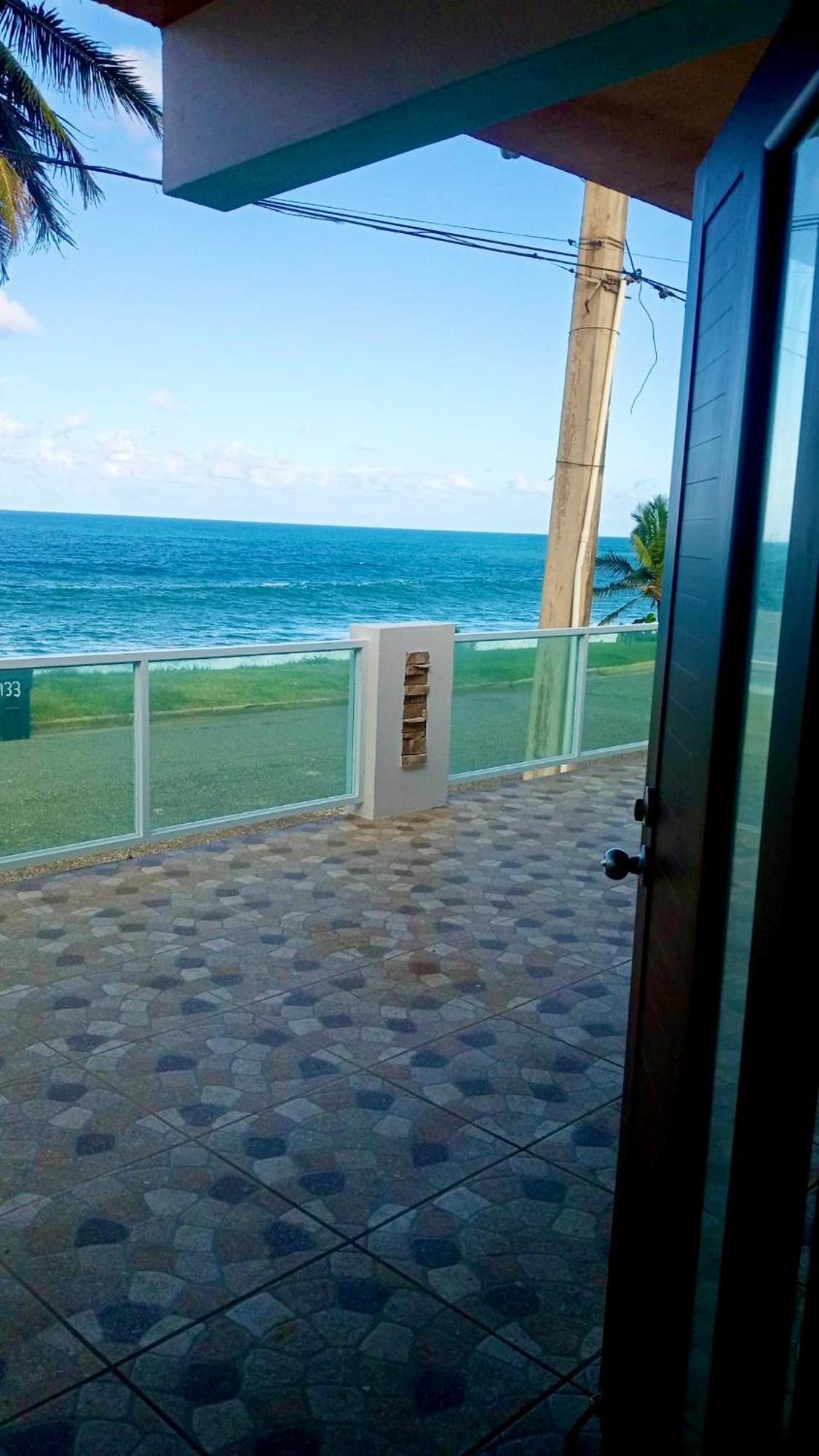 Modern Oceanfront Apartment