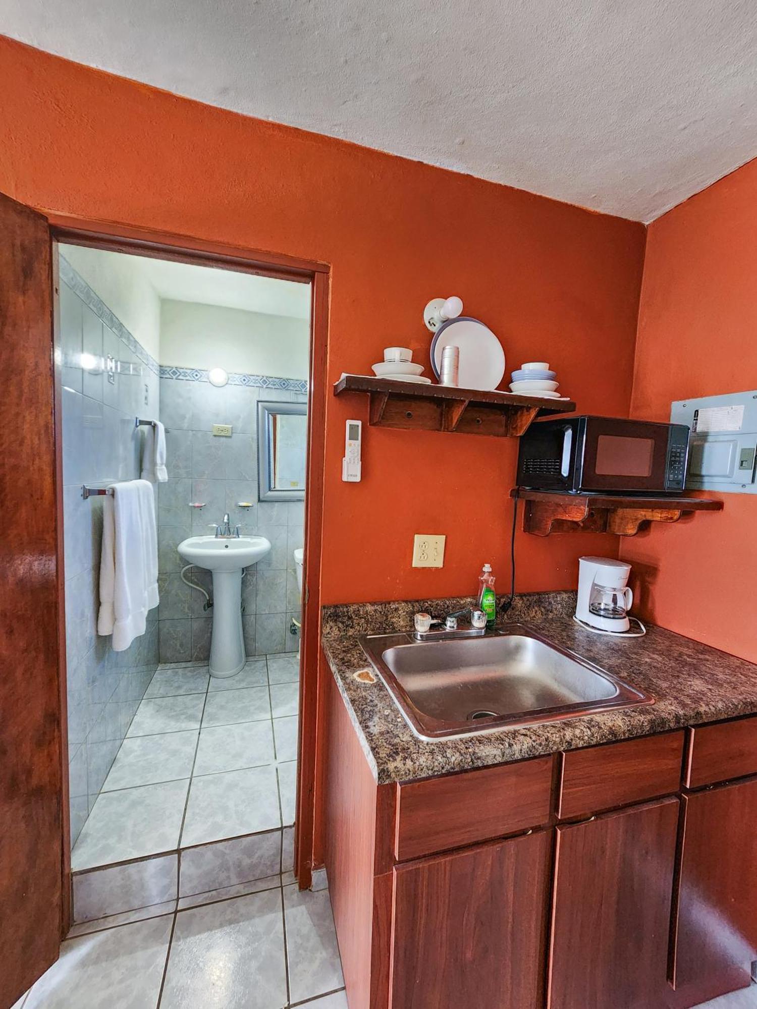 Casa Robinson Isla Culebra