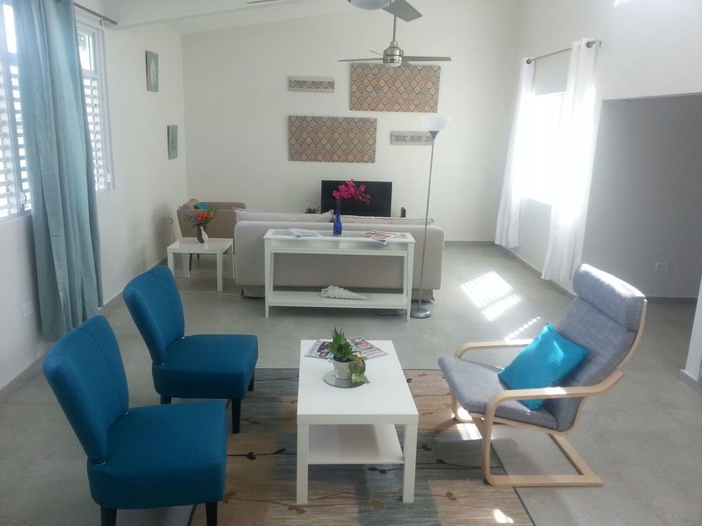 Centrally Located 3*