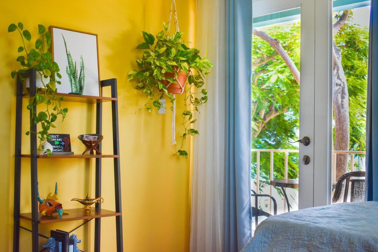 Flamboyan Guest house