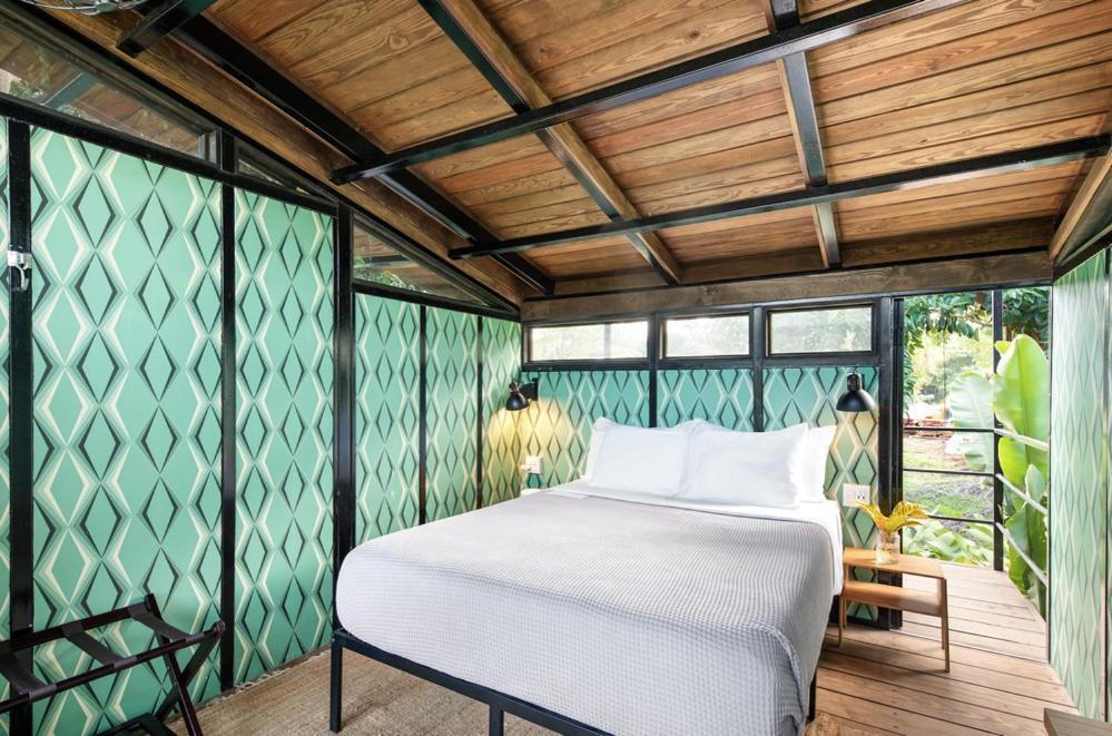 Bed & Breakfast Victoria 3*