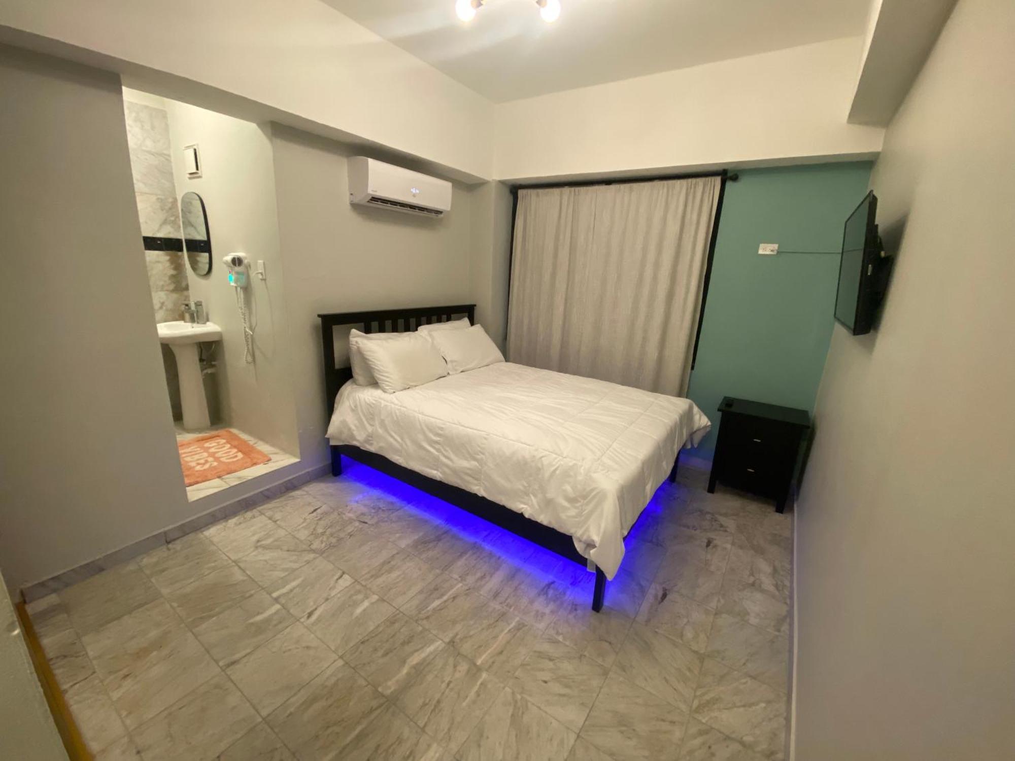 At Heart Of Condado With Front View Terrace San Juan