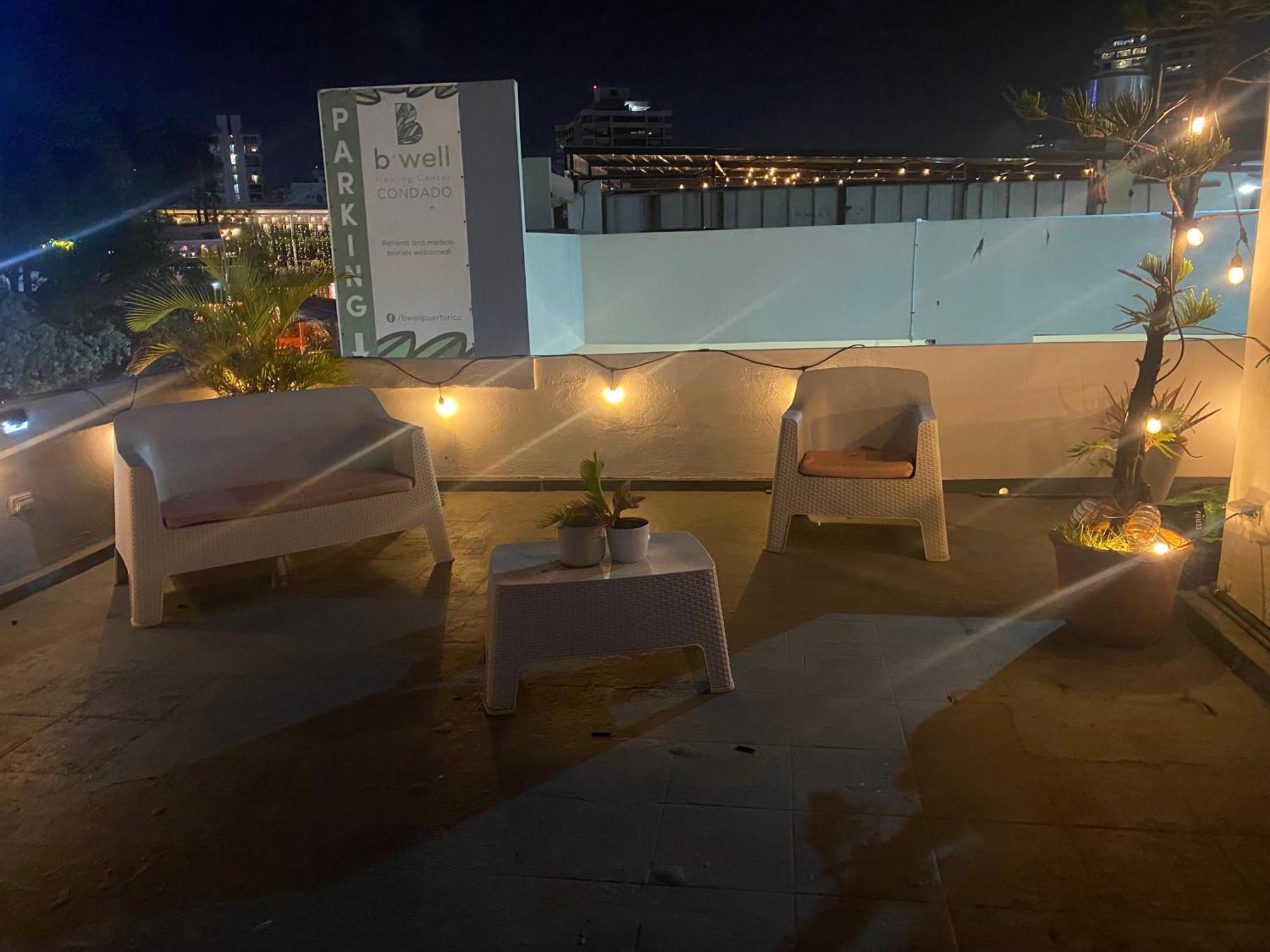 Apartment At Heart Of Condado With Front View Terrace *