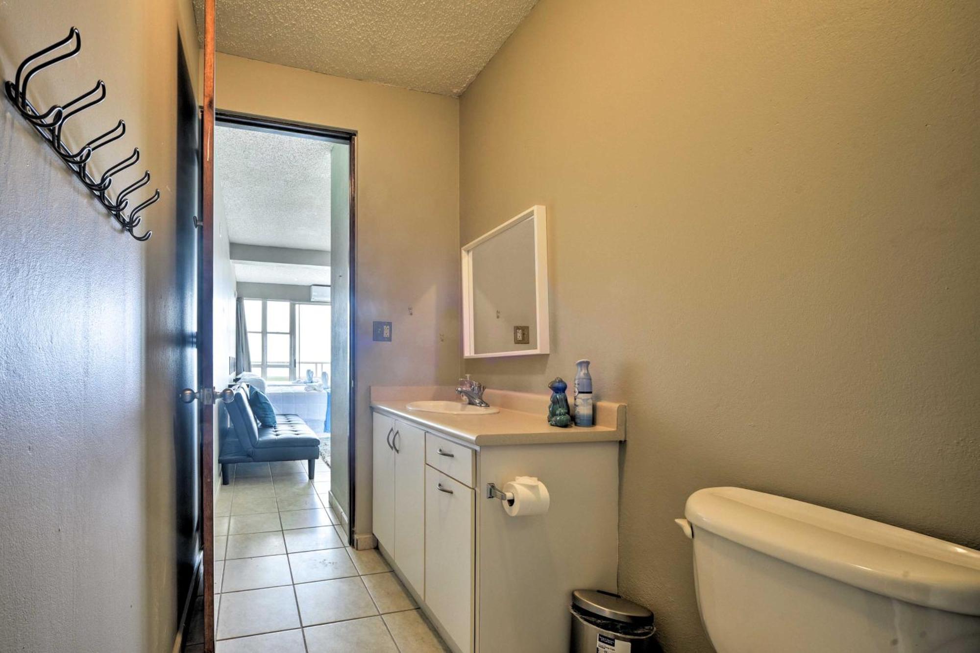 Apartment Oceanfront - 2 Mi To Plaza! Rincon