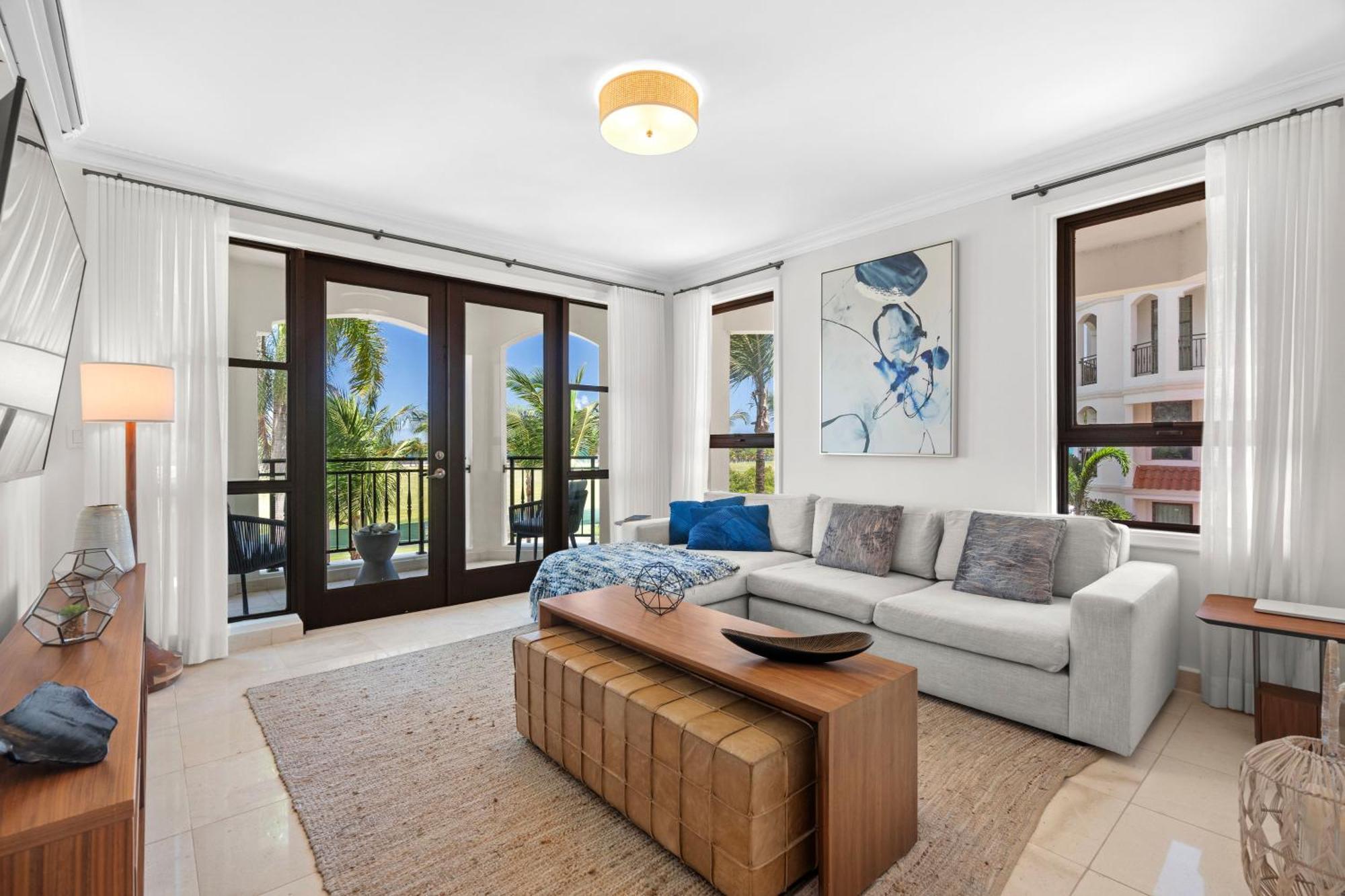 Apartment Balcony With & Golf Course Views By Otium *
