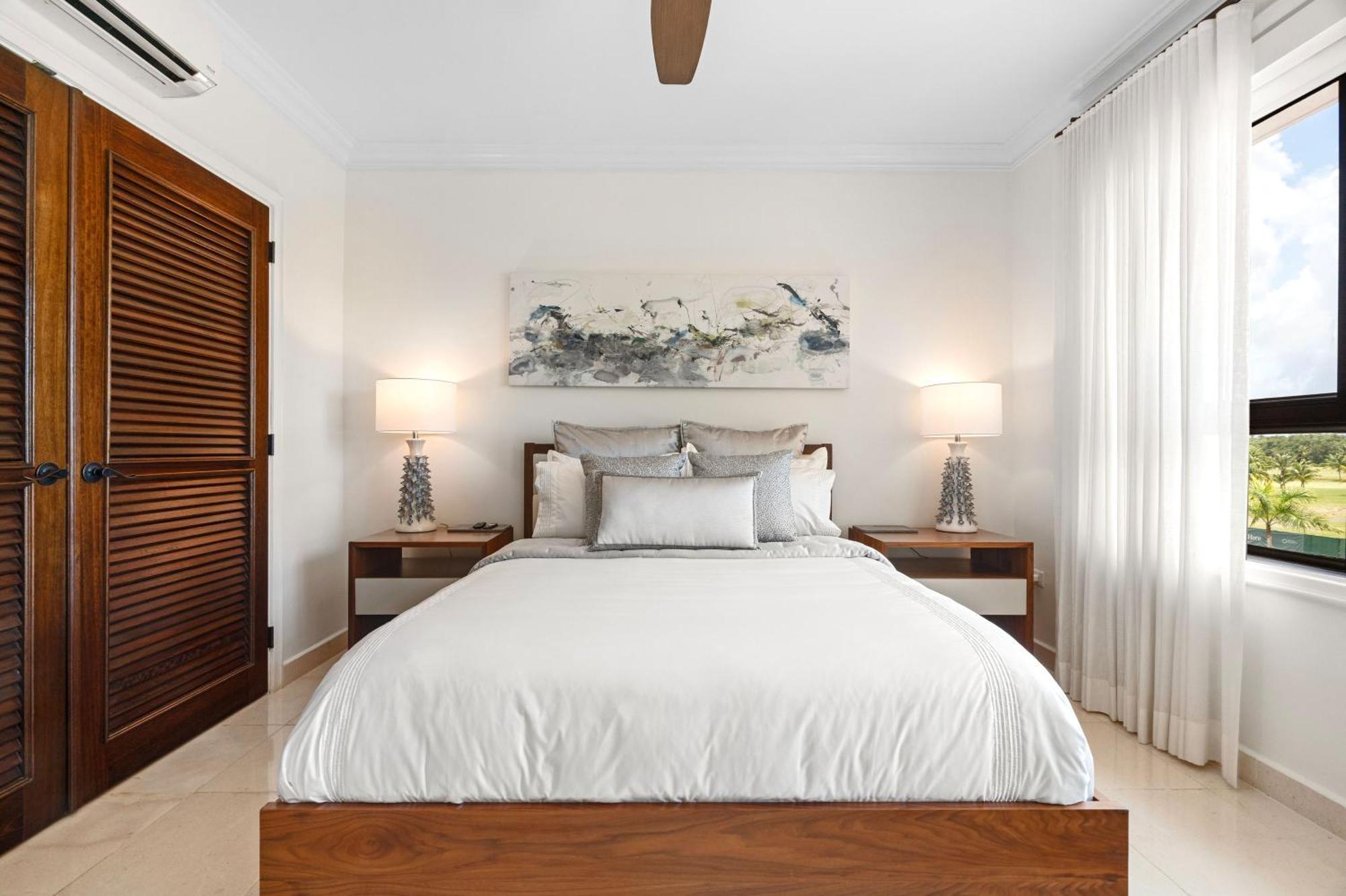 Balcony With & Golf Course Views By Otium Apartment