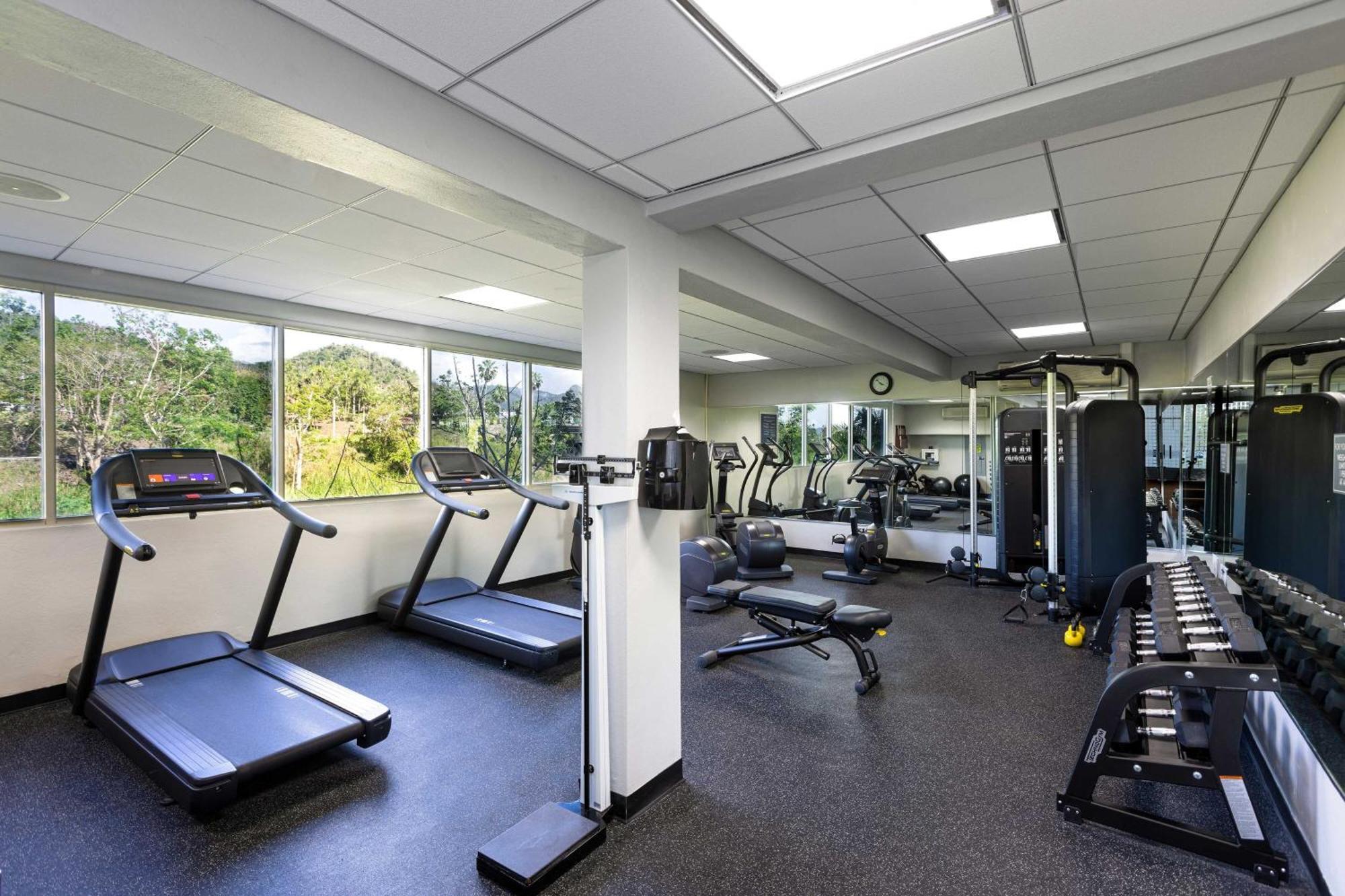 Hotel Four Points By Sheraton Real 3*