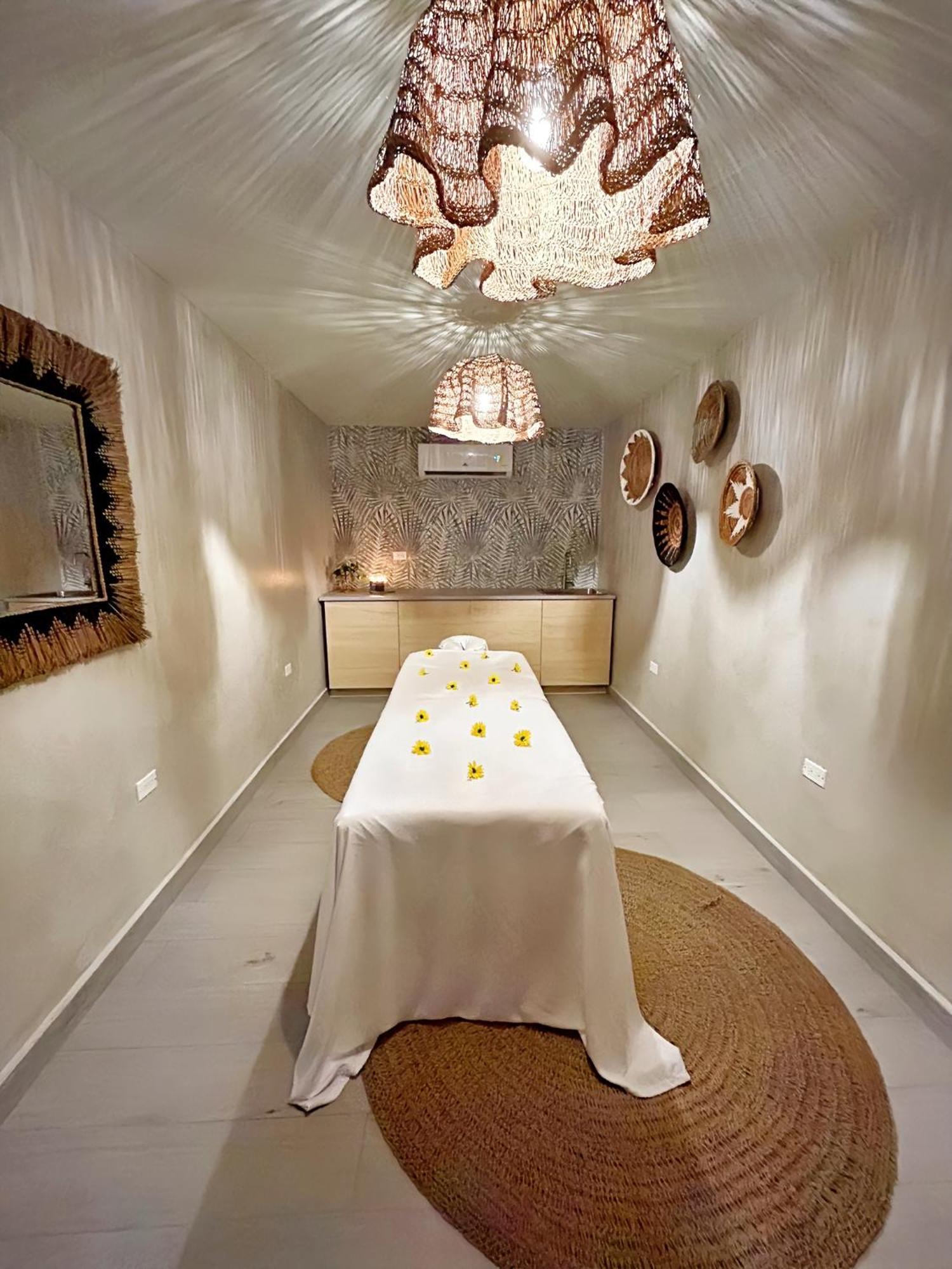Bali Posh Pr, Isla Hotel 3*