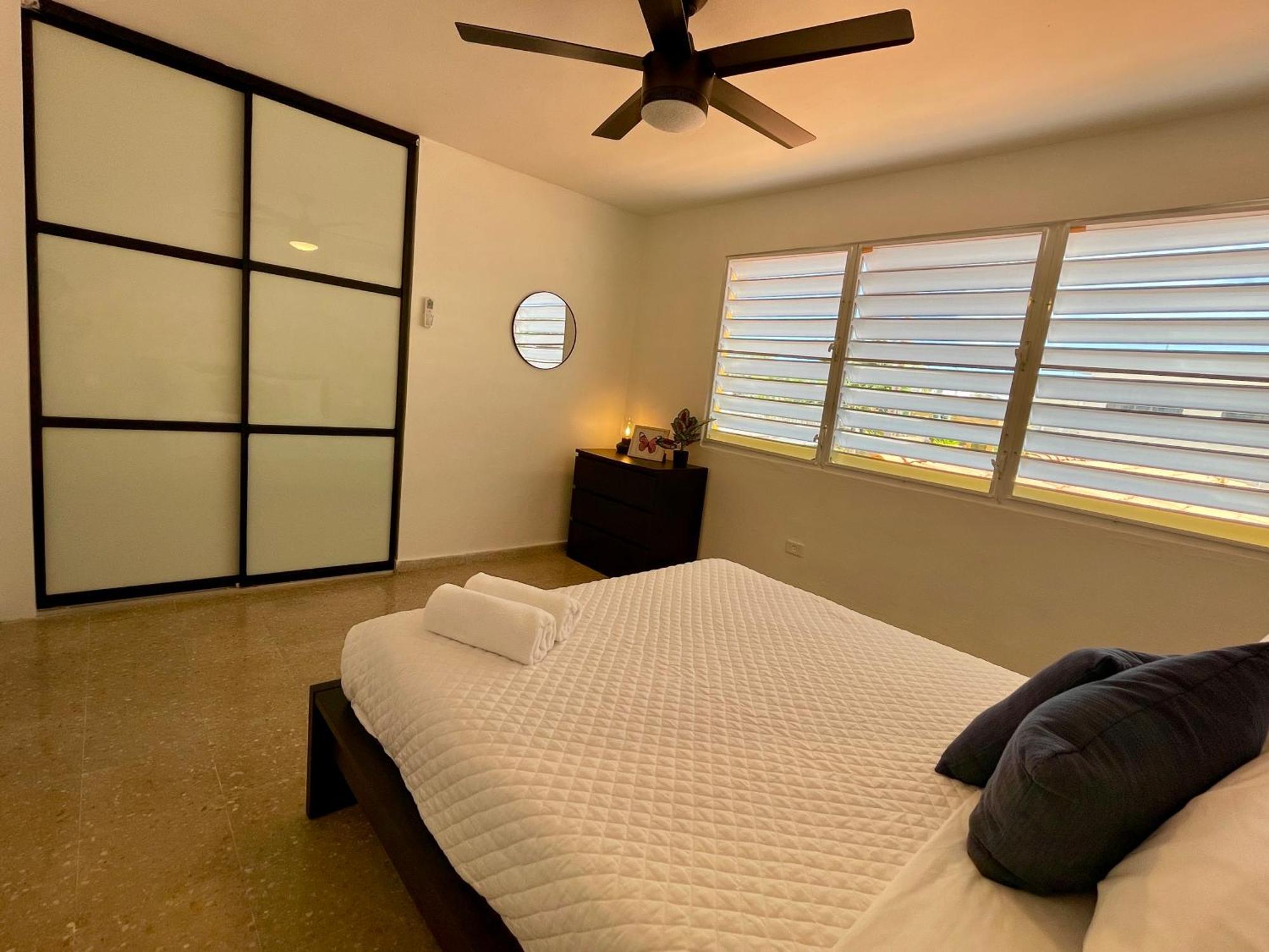 Apartment Mont Offering A Loft And 3 Bedroom Steps From The Ferry Vieques