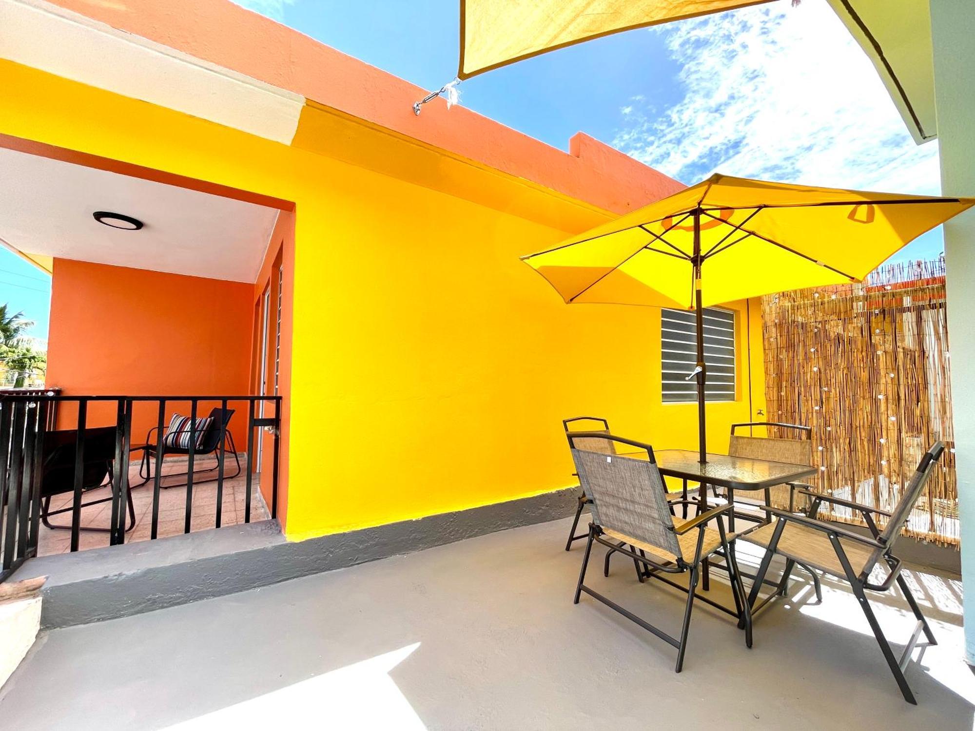 Mont Offering A Loft And 3 Bedroom Steps From The Ferry Apartment Vieques