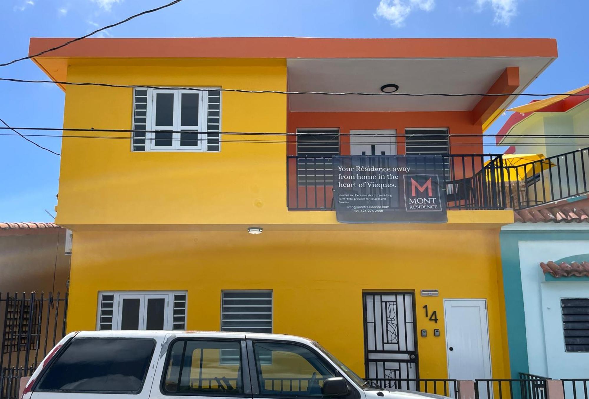 Apartment Mont Offering A Loft And 3 Bedroom Steps From The Ferry