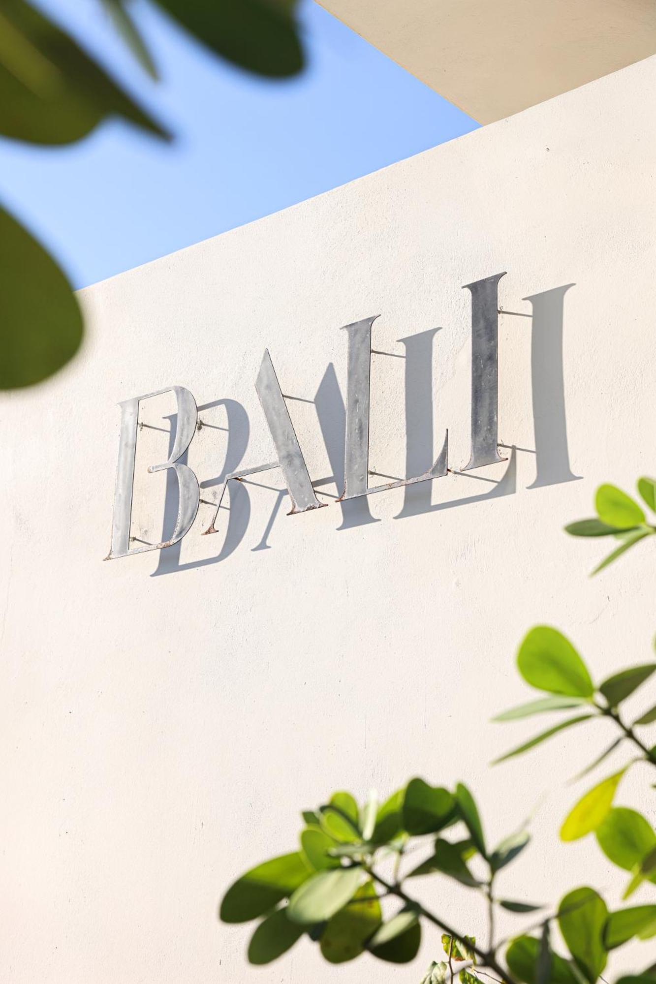 Bali Posh Pr, Isla Hotel Carolina