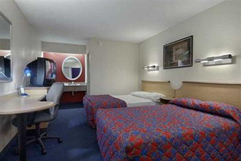 Hotel Four Points By Sheraton Real