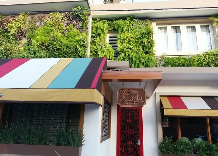 Casa Cecilia A Tripper\'S Inn