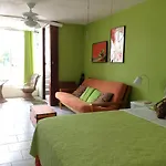 Cabana Sunjuan - Beach At Doorstep