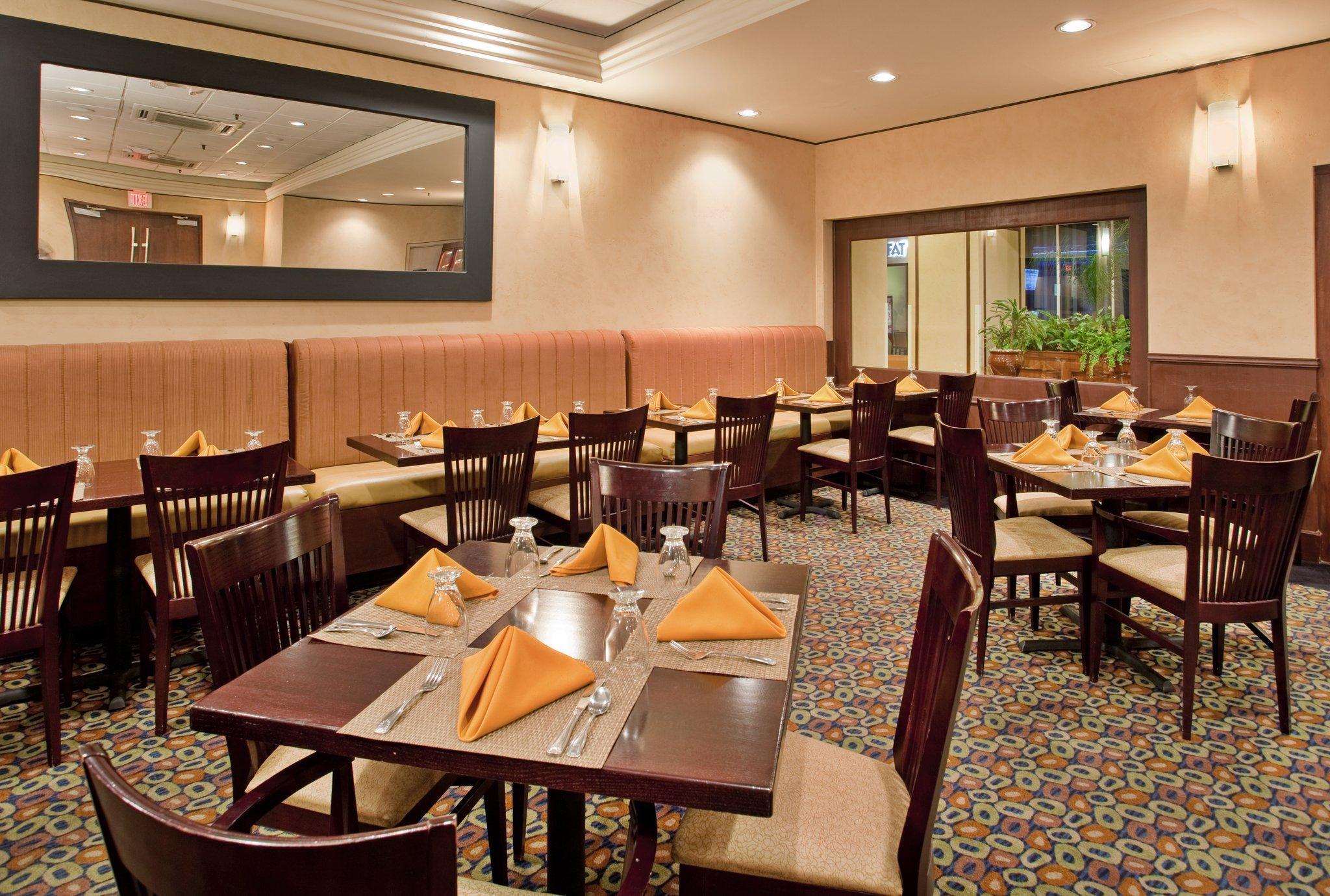 & Tropical Casino By Ihg Resort Mayaguez