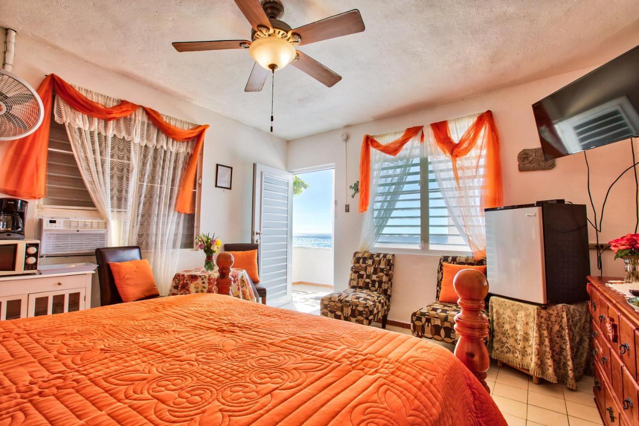 Coconut Palms Hotel 2*