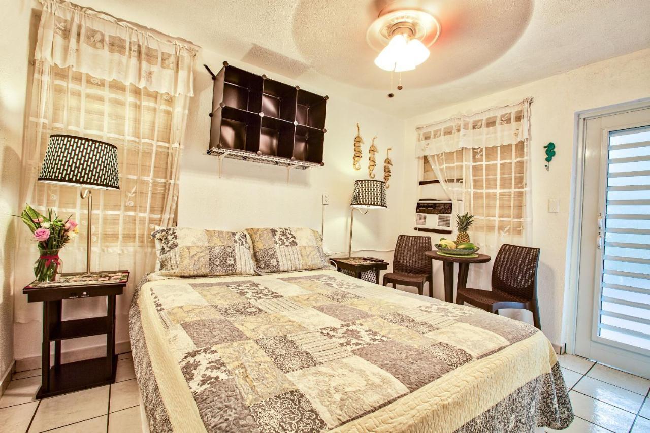 Hotel Coconut Palms Rincon