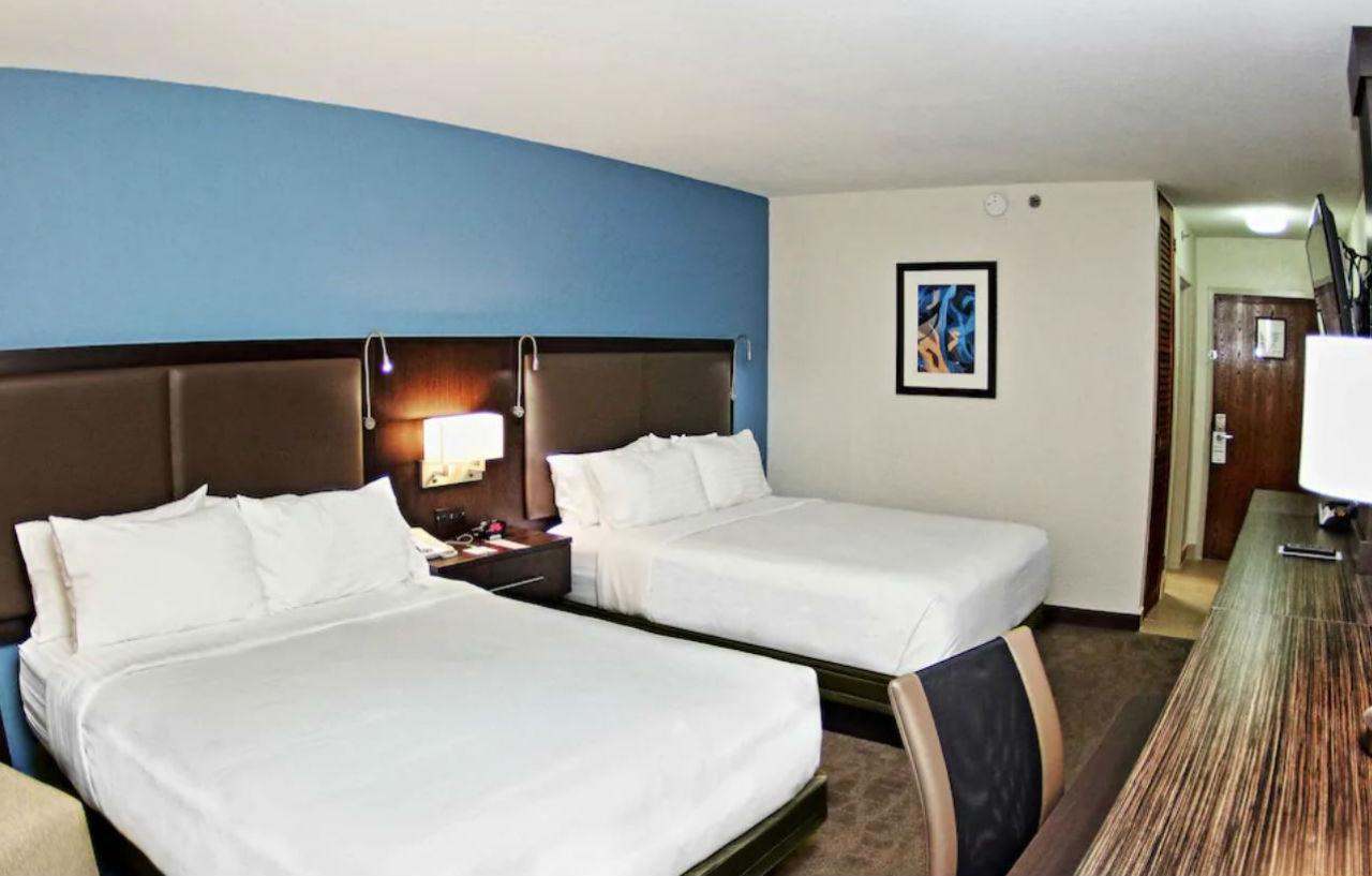 & Tropical Casino By Ihg Resort Mayaguez